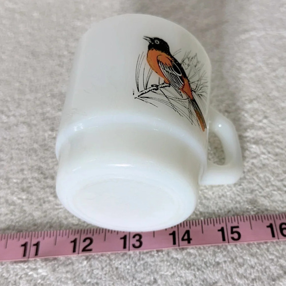 Vintage Anchor Hocking Fire King Milk Glass Baltimore Oriole Stacking Mug - Picture 13 of 14